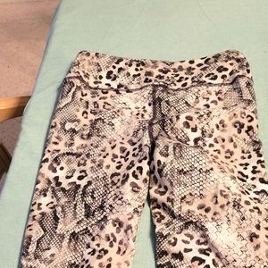 Leopard legging